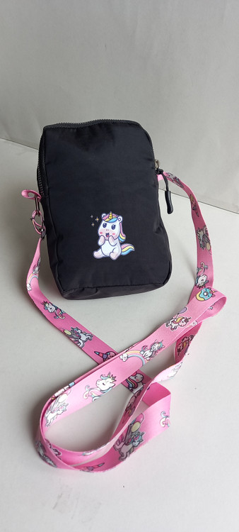 یونیکورن (unicorn)