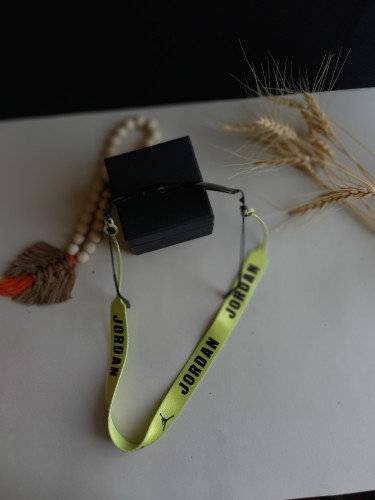 بند عینک جردن فسفری